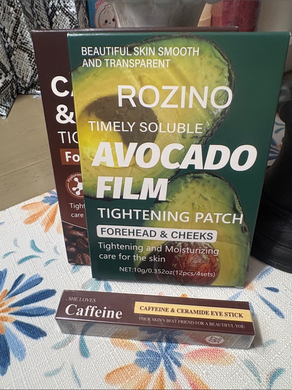 Avocado Film Tightening Patch for Forehead & Cheeks - Green